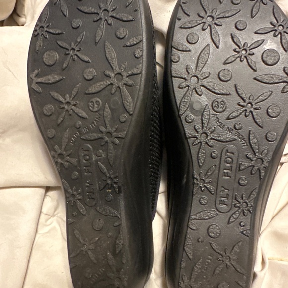 Fly Flot Slides - Picture 4 of 6